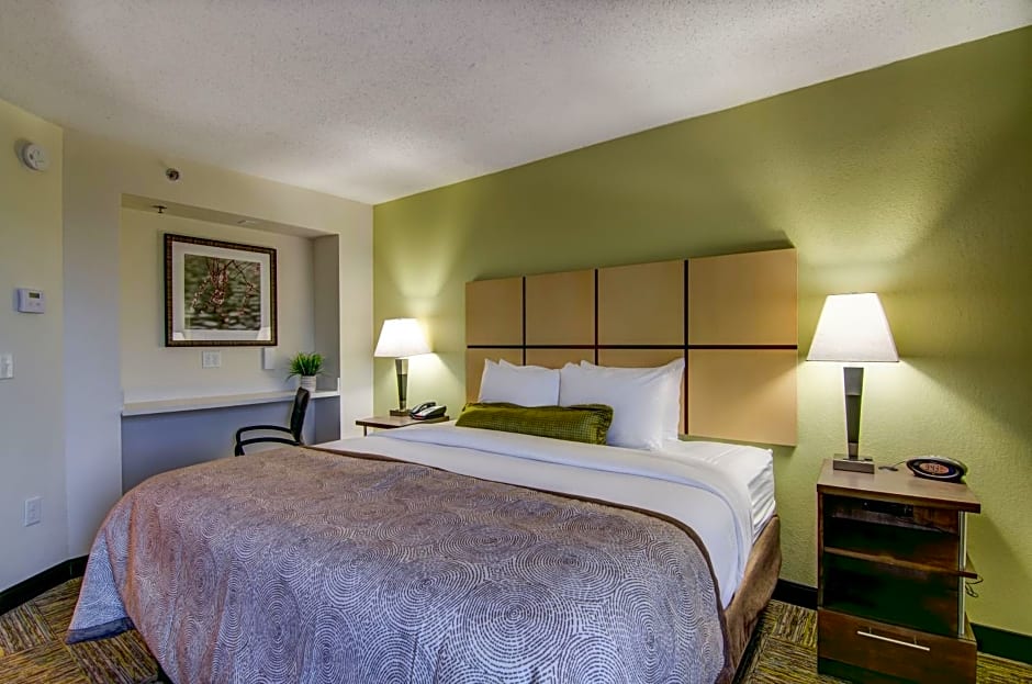 Candlewood Suites : Richmond - West Broad