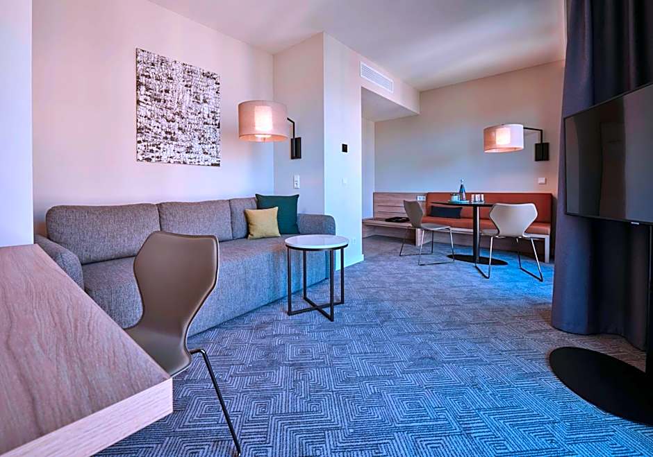 Adina Apartment Hotel Cologne