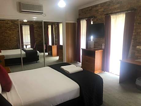 Classic Room