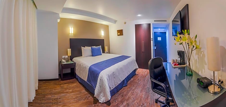 Hotel Zenith