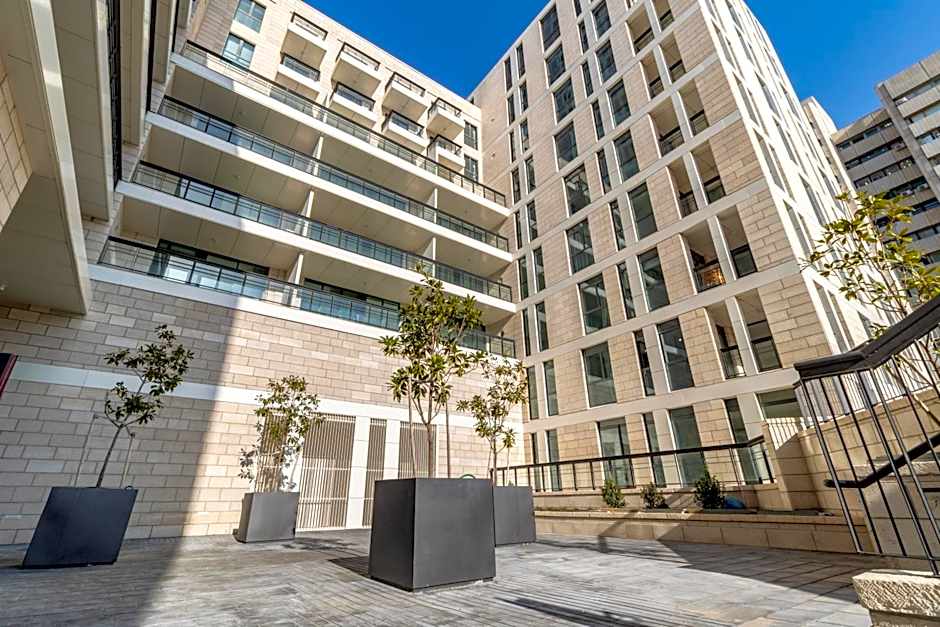 JTower - Magical Apartments In City Center