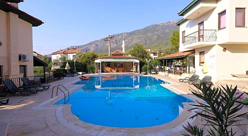 Monta Verde Hotel & Villas