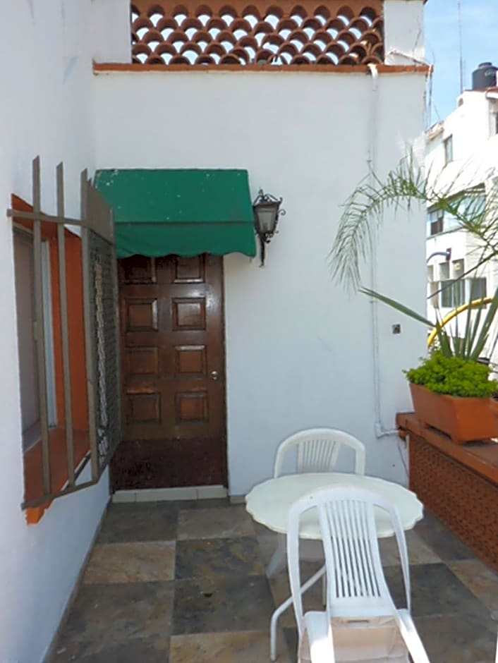 Hotel Bajo el Volcan