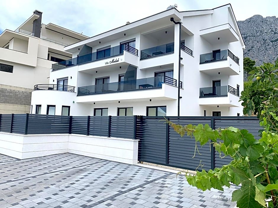 Villa Medak