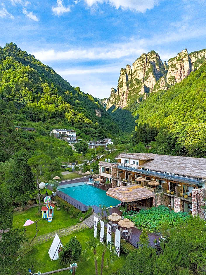 Pandora Vista Retreat