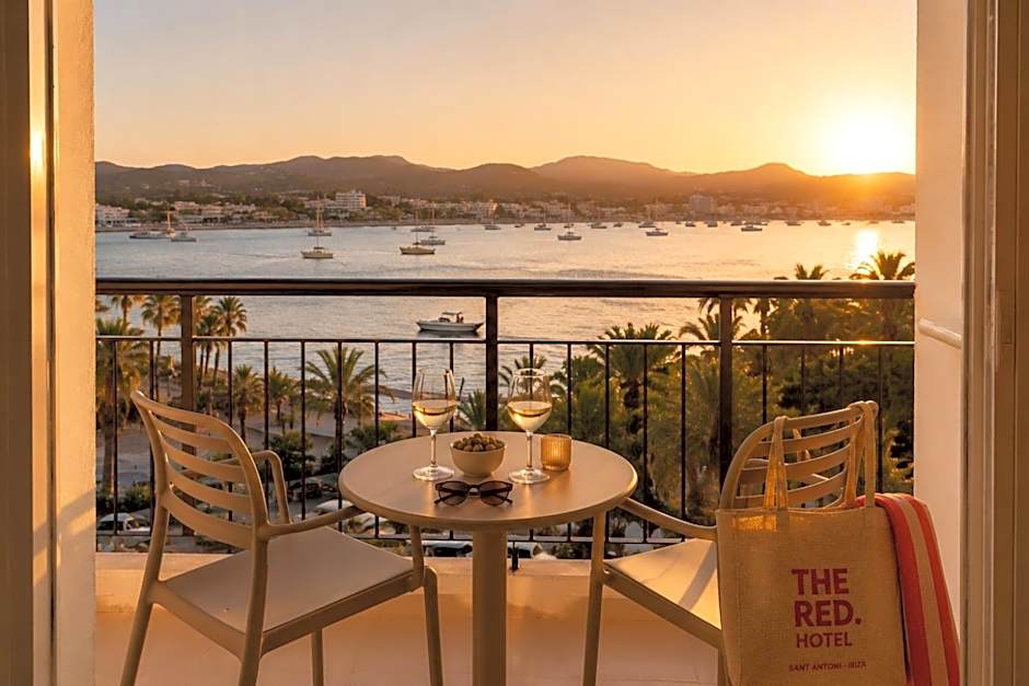 The Red Hotel - Adults Only