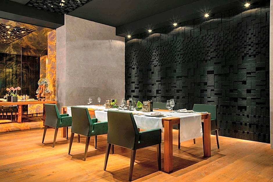 The Westin Doha Hotel and Spa