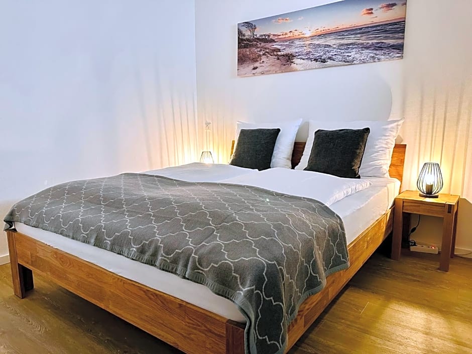 Nanis Hotel & Appartements