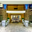 Holiday Inn Express & Suites Morristown