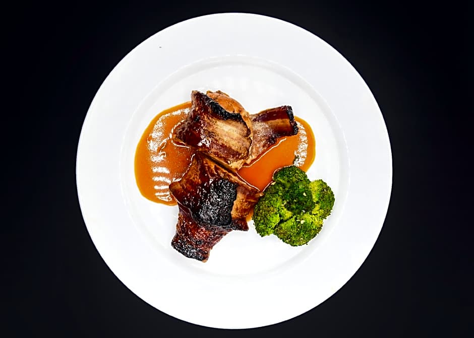 Hotel Queen Mandalay