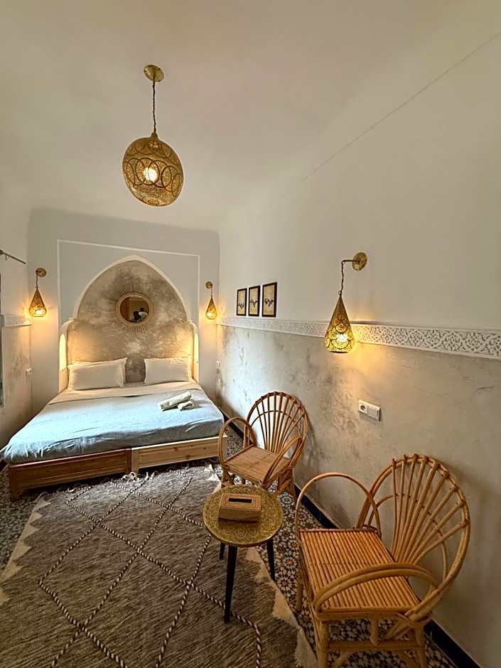 Riad Yu Yu