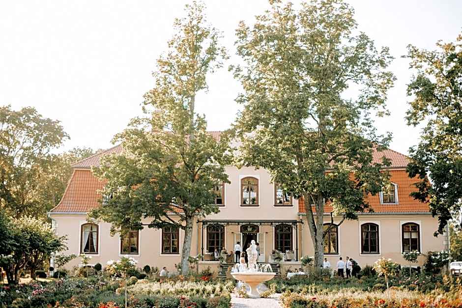 Liepupe Manor