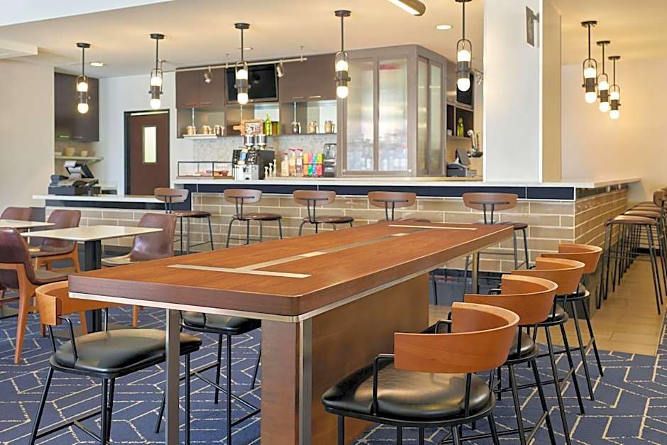 Courtyard by Marriott Culver City Los Angeles