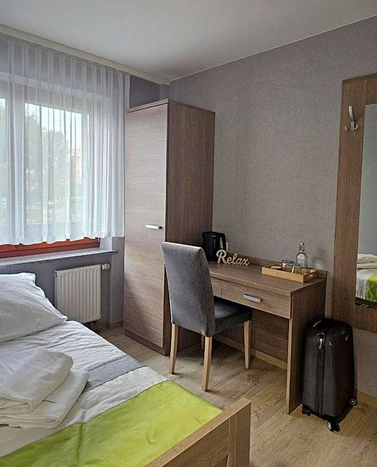 Restauracja i Noclegi Pod Kasztanami