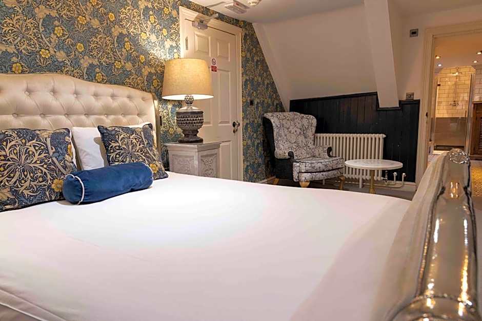 The Dirty Bottles Hotel