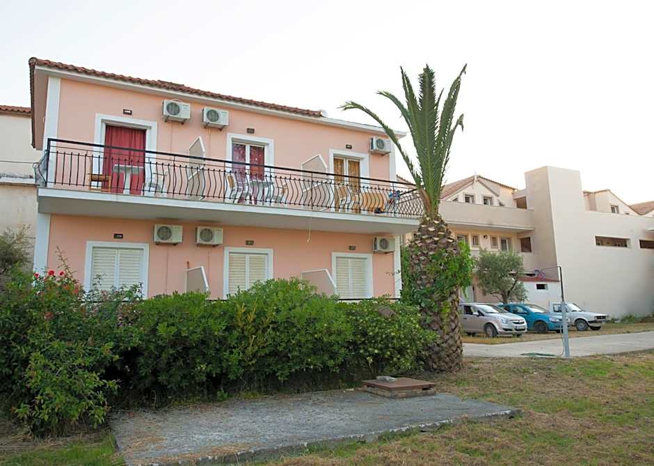 Valianos Studios - Apartments