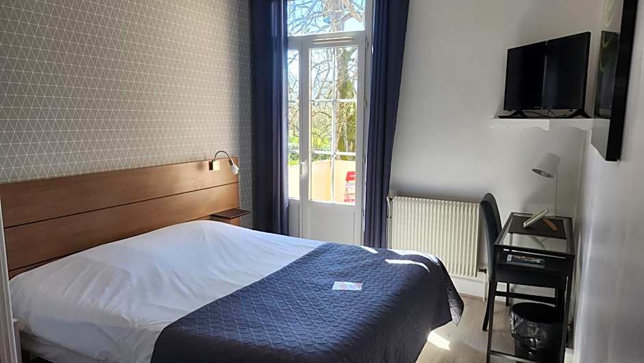 Logis Hotels - Au Colombier du Touron