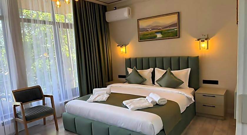 Hotel Kausar