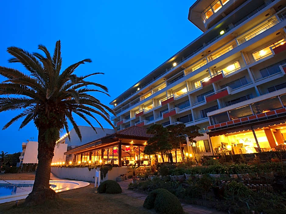 Kamogawa Grand Hotel