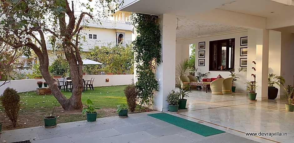 Devraj Villa - Luxury Pool Villa Udaipur