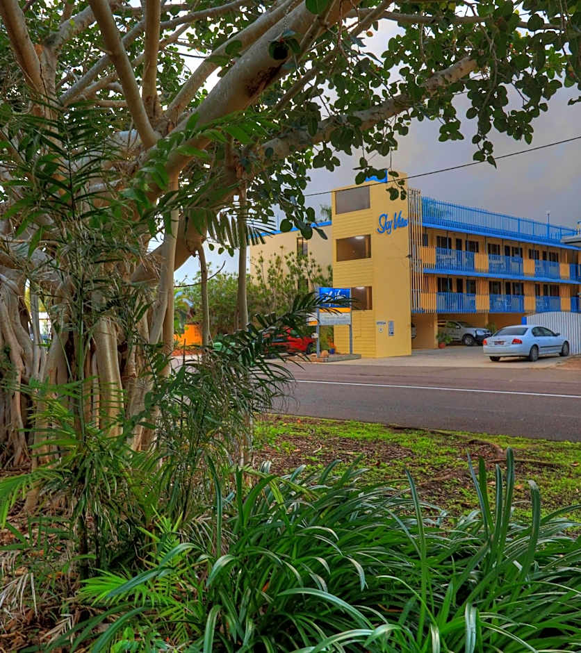 Sky View Units Bowen