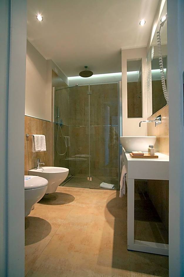 Oxygen Lifestyle Hotel