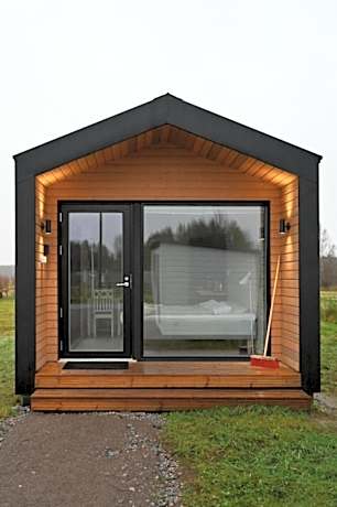 Willa Rauha 1B Peaceful minihouse private Sauna and parking