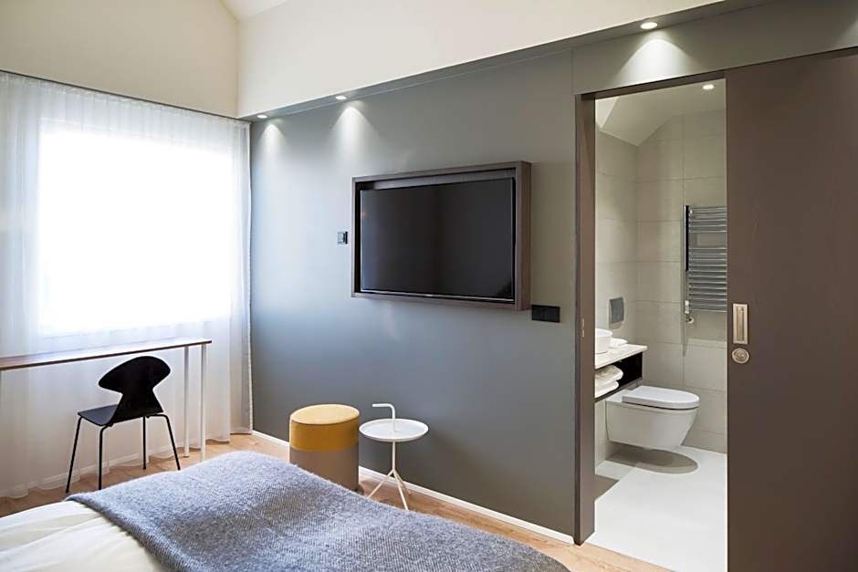 Hotel Berg by Keflavik Airport