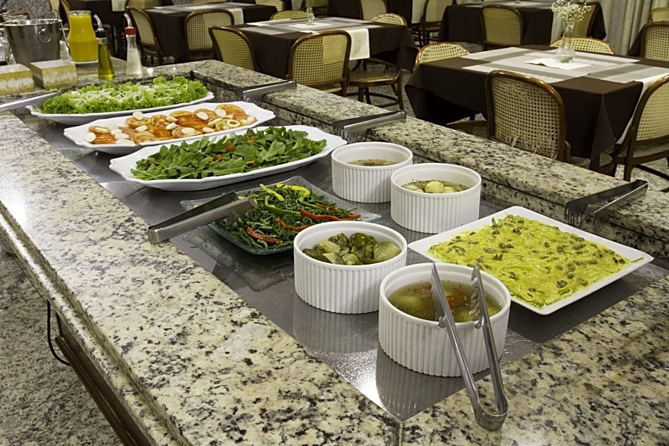 Dan Inn Franca & Convenções