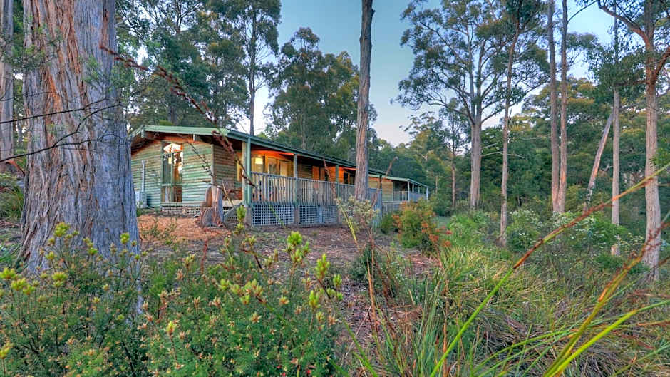Stewarts Bay Lodge