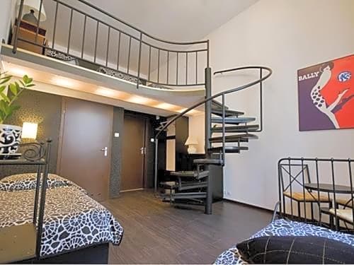 Pergamin Apartments