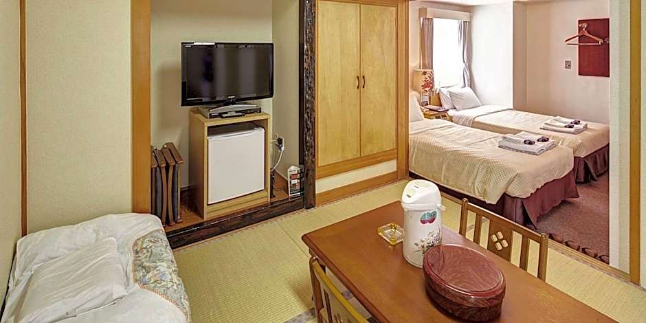 Okinawa Sunplaza Hotel