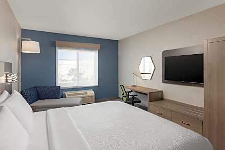 King Room - Mobility Access/Non-Smoking