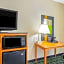 La Quinta Inn & Suites by Wyndham Manassas Battlefield