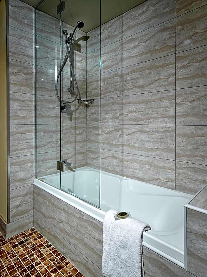 Stamford Grand Adelaide