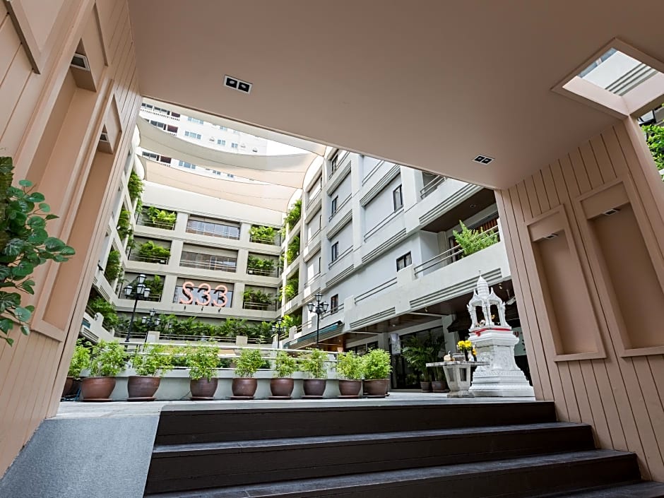 S33 Compact Sukhumvit Hotel