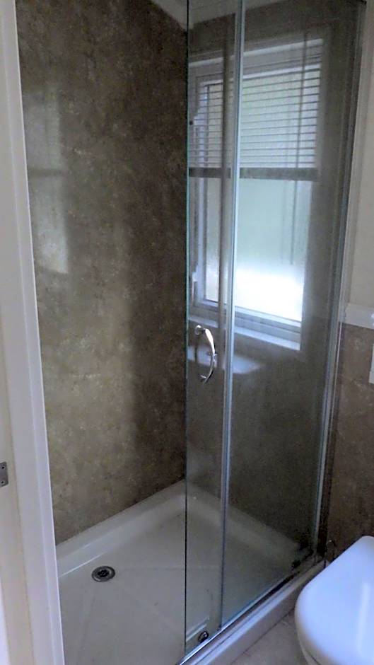 Violet 28 Oakdene Forest Park