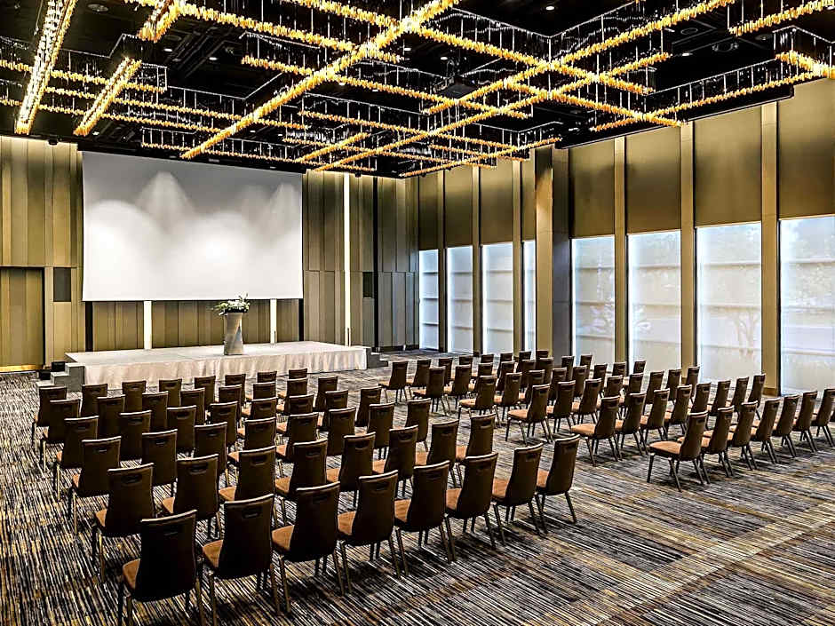 Pullman Bangkok King Power