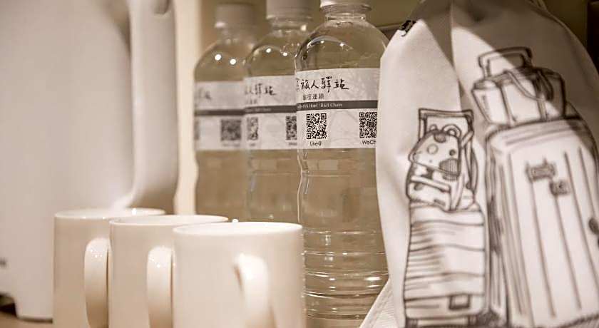 Traveller-Inn Day Moon Hotel