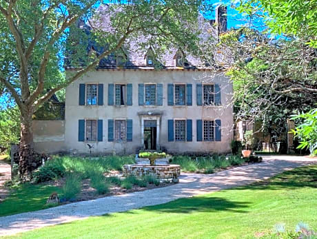 Chateau Mas de Pradie B&B Chatelaine room