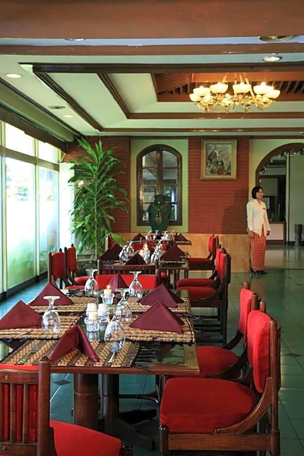 Sahid Kawanua Hotel