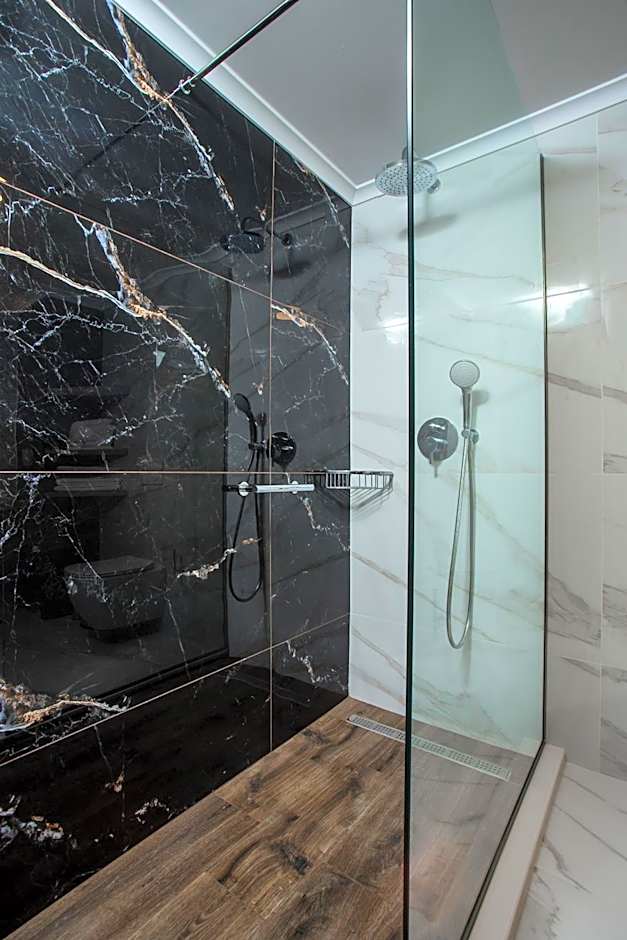 Lindos White Hotel & Suites