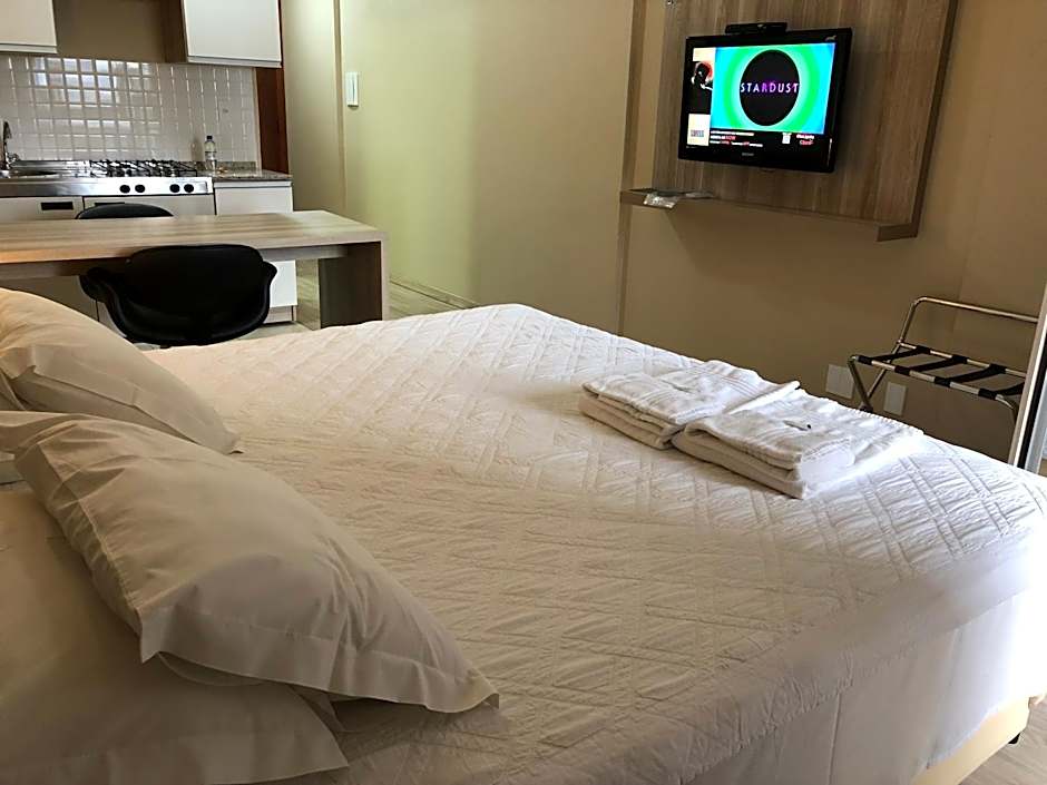 Aquarius Flat Aptos e Suítes