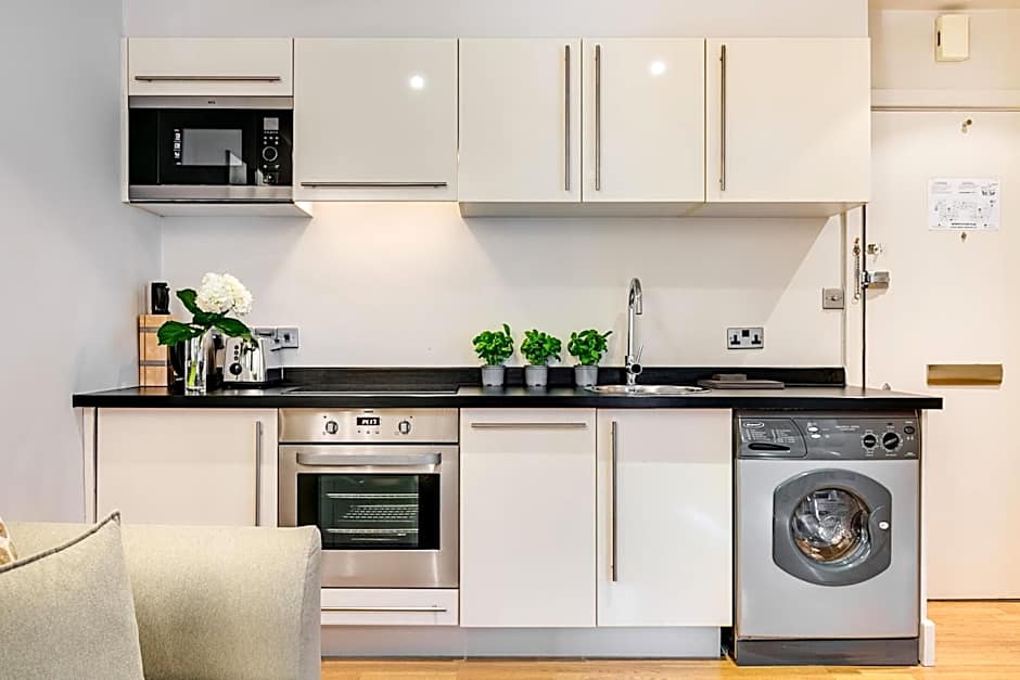 Nell Gwynn Chelsea Accommodation