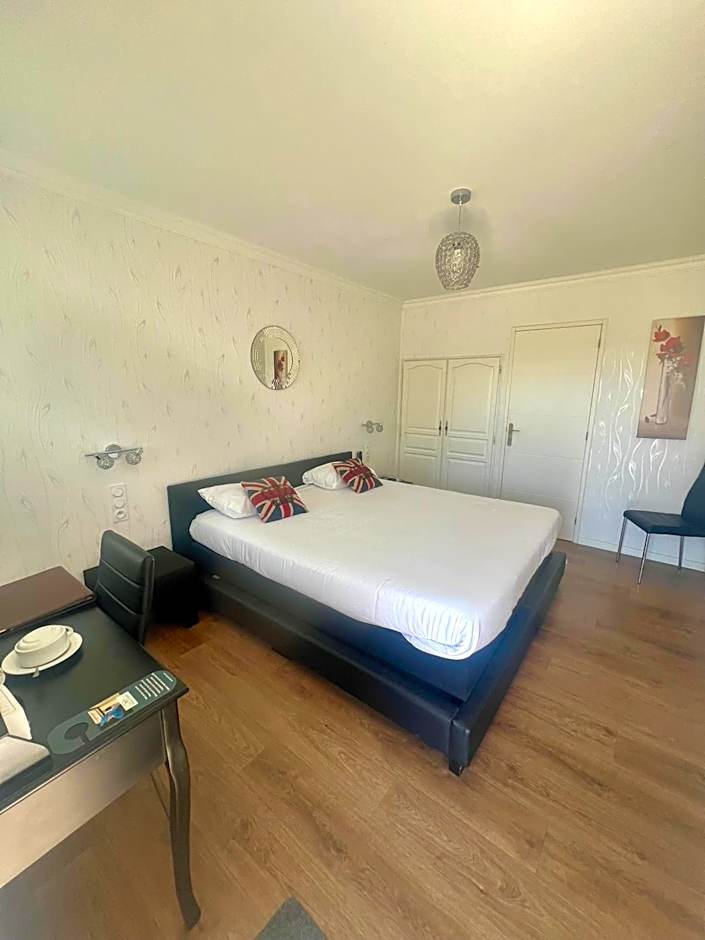 Manoir de Moellien, The Originals Relais (Relais du Silence)