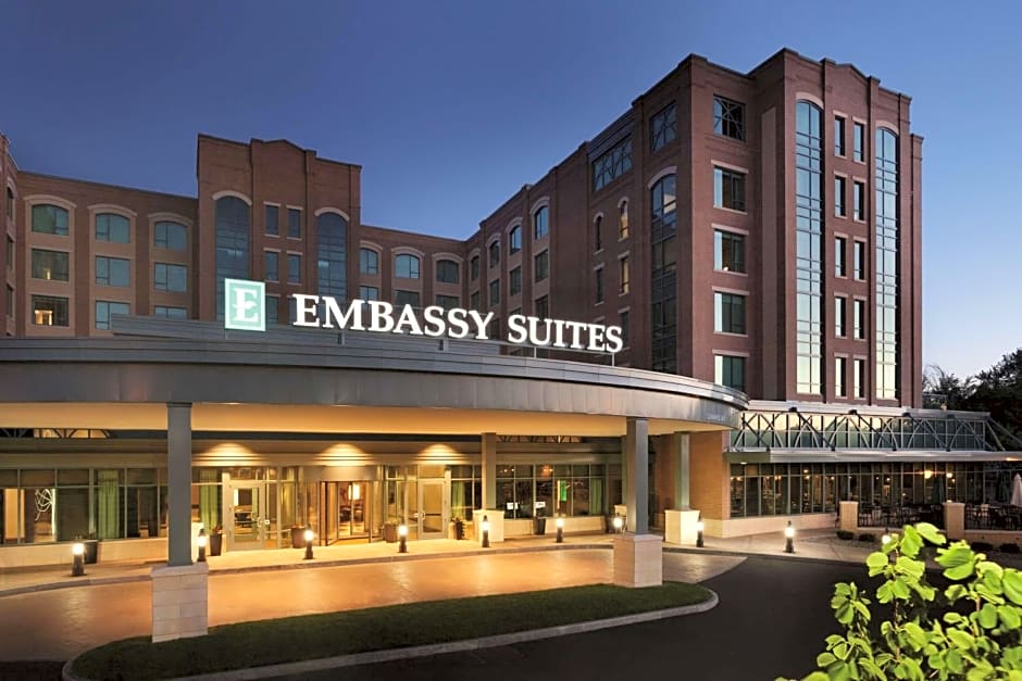 Embassy Suites By Hilton Saratoga Springs