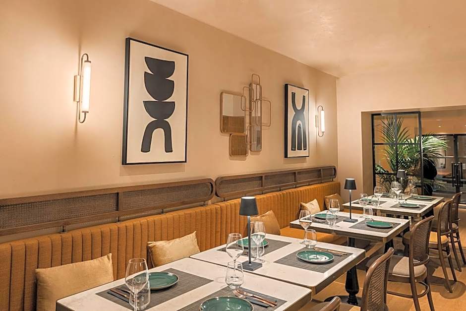 The Residence Aiolou Hotel & Spa