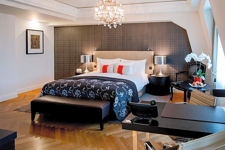Photo 1 of 4 of Boutique Suite