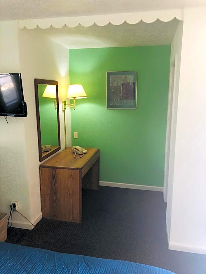 Woodridge Motel