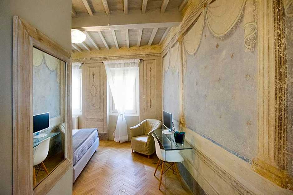 Il Piccolo Cavour Charming House B&B